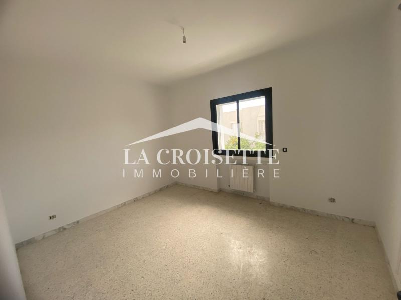 Duplex S+4 avec jardin à La Marsa